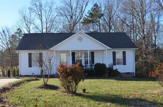 1501 Duet Dr, Siler City, NC 27344
