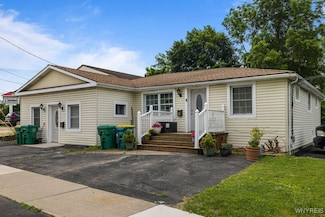 4181 Legion Dr, Hamburg, NY 14075