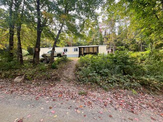 46 Springfield Rd, Winn, ME 04495