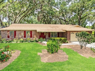 616 Pawn Way, Seffner, FL 33584