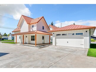 1991 Gilham Rd, Eugene, OR 97401