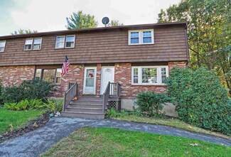 6 Auburn St Unit 4, Plaistow, NH 03865