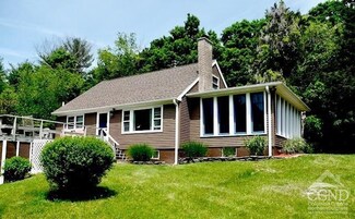 78 Gypsy Point Rd, Catskill, NY 12414