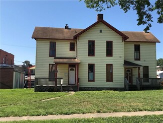 112 W 3rd Ave, Garnett, KS 66032