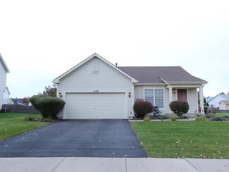1449 Bluestem Ln, Minooka, IL 60447