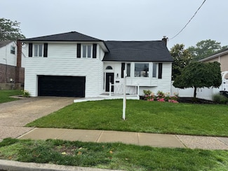 3434 Fairway Rd, Oceanside, NY 11572
