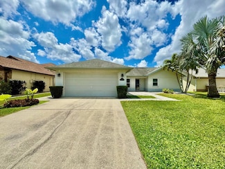 3944 102nd Place N, Clearwater, FL 33762