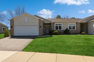 832 Monet Ct, Saint Paul, MN 55120