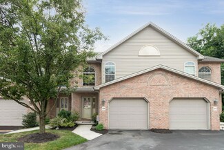 215 W Locust St, Enola, PA 17025