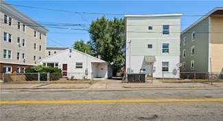 562 Privilege St, Woonsocket, RI 02895