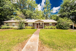 411 E Railroad St, Hamburg, AR 71646