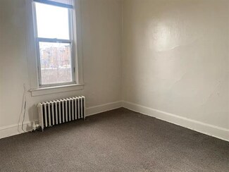 50 Washburn St Unit 2, Jersey City, NJ 07306