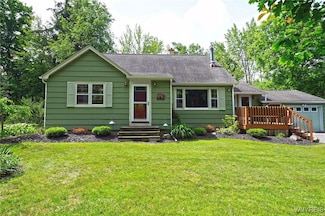 2780 Hall Rd, Lancaster, NY 14086