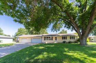 4216 Vermont Ave, Grand Island, NE 68803