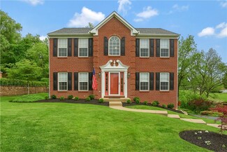 125 Hunters Run Dr, Coraopolis, PA 15108