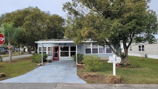 449 Skyline Dr E, Lakeland, FL 33801