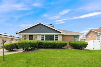 9210 S Mozart Ave, Evergreen Park, IL 60805