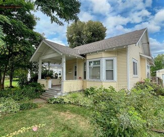 113 W Douglas St, Rice Lake, WI 54868