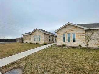 4901 N Hiawatha Dr, Pharr, TX 78577