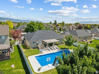 1908 Jackson St, Kaysville, UT 84037