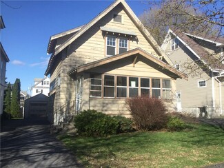 160 Loma Ave, Syracuse, NY 13208