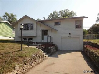 7009 S 50th St, Omaha, NE 68157