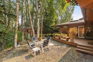 13651 Jarvi Dr, Anchorage, AK 99515