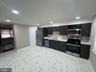 8050 Lansdale Rd, Baltimore, MD 21224