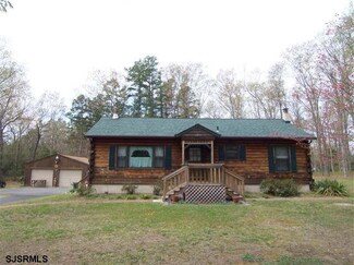 49 Lovers Ln, Egg Harbor City, NJ 08215