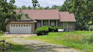 10113 Hawns Farm Rd, Fredericktown, MO 63645