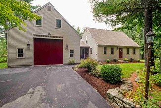 849 2nd Crown Point Rd, Strafford, NH 03884