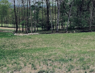 1158 Callaway Dr, Lebanon, TN 37087