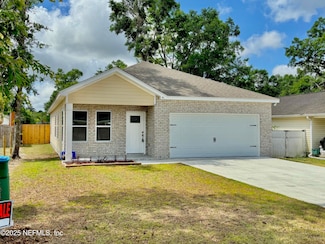 41 Short Vine St, Crawfordville, FL 32337