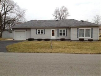 404 S Clinton St, Mulberry, IN 46058