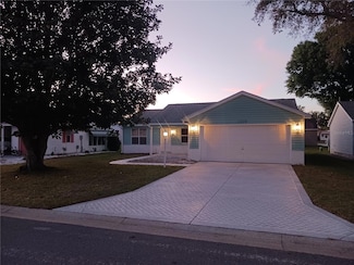1219 Santos Place, Lady Lake, FL 32159