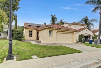 2318 Fallbrook Place, Escondido, CA 92027