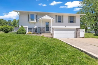6 E Crestview Dr, O Fallon, MO 63366