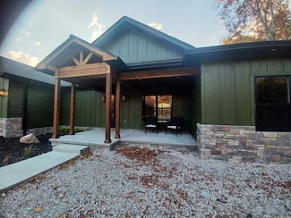 13 San Sebastian Dr, Hot Springs Village, AR 71909