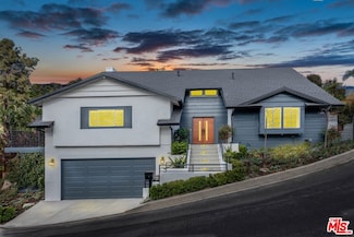 7768 Skyhill Dr, Los Angeles, CA 90068