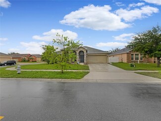 5621 Escalante Canyon Dr, Kissimmee, FL 34758
