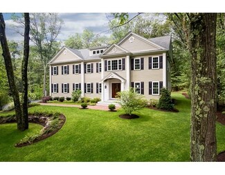 188 Grove St, Lexington, MA 02420