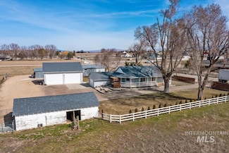 3135 S Black Cat Rd, Meridian, ID 83642