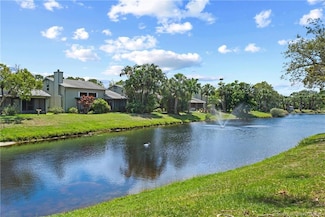 912 NE Sandalwood Place, Jensen Beach, FL 34957