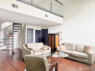 832 Edpas Rd, New Brunswick, NJ 08901