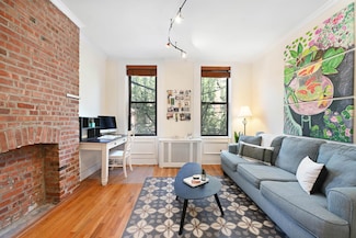 204 Washington St Unit 2B, Jersey City, NJ 07302