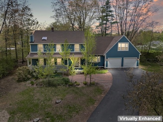 6 Ryan Meadow Dr, Gorham, ME 04038