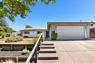2004 S Terrace Dr, Napa, CA 94559