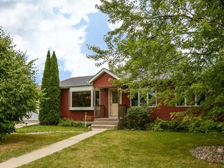 283 Westgate Terrace, Winsted, MN 55395