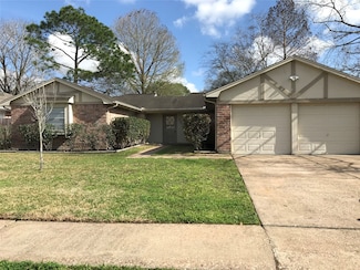 2915 Early Turn Dr, Webster, TX 77598
