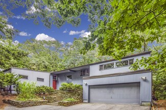 62 Hill St, Lexington, MA 02421